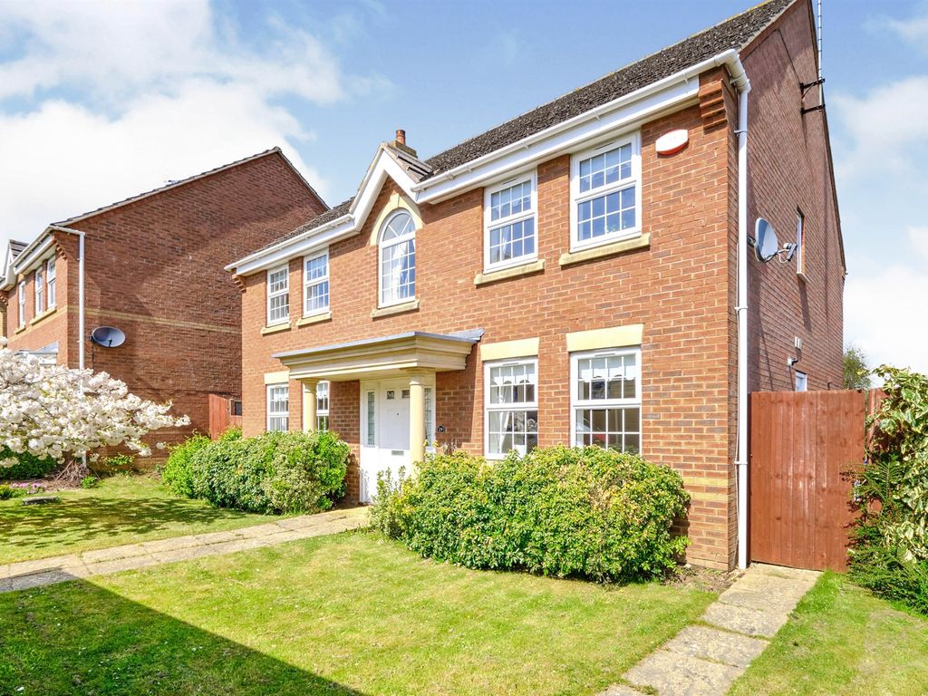 4 bed detached house for sale in Chariot Road, Wootton, Northampton NN4 ...