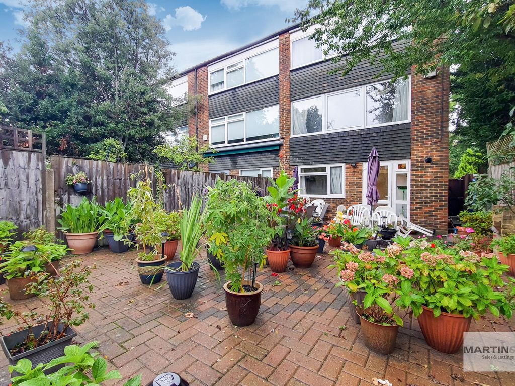 3 bed end terrace house for sale in Normington Close, Leigham Court