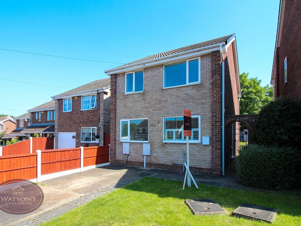 3 bed detached house for sale in Brunel Avenue, Newthorpe, Nottingham