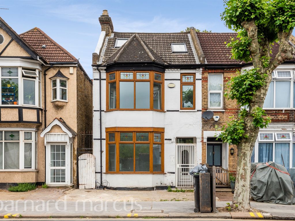 7 bed semidetached house for sale in Brighton Road, South Croydon CR2