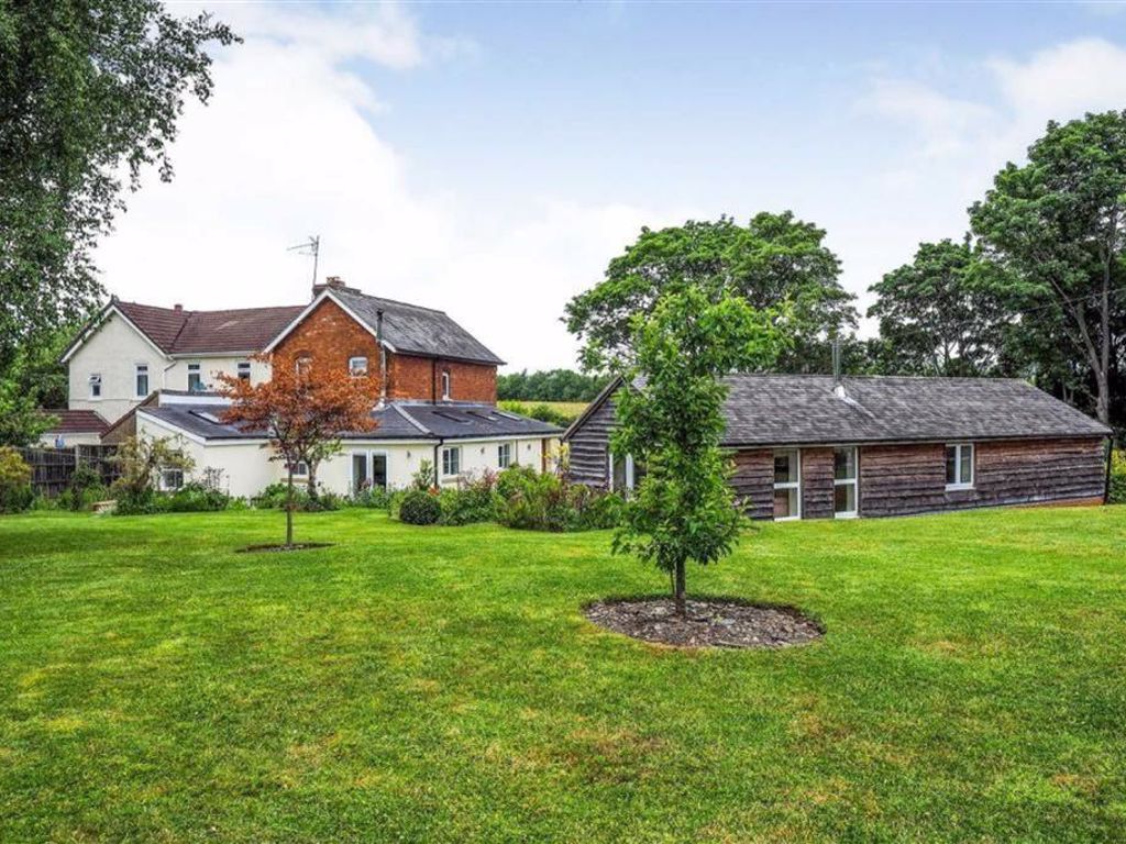 5 bed cottage for sale in Pinxton Wharf, Pinxton, Nottingham NG16 Zoopla