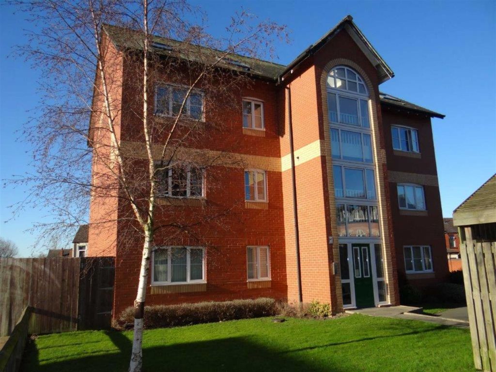 2 bed flat for sale in Stott Wharf, Leigh WN7 Zoopla