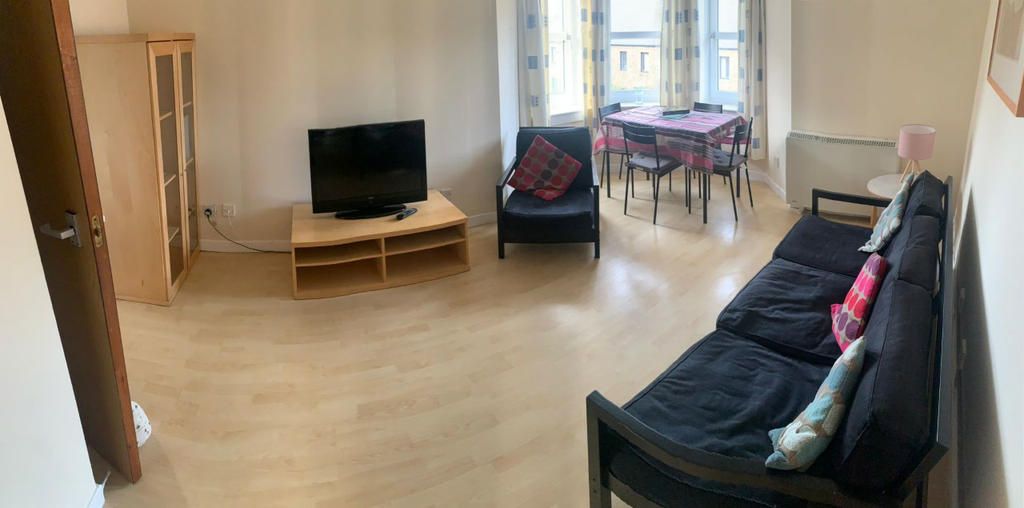 2 bed flat to rent in St. Leonards Street, Edinburgh EH8, £2,000 pcm