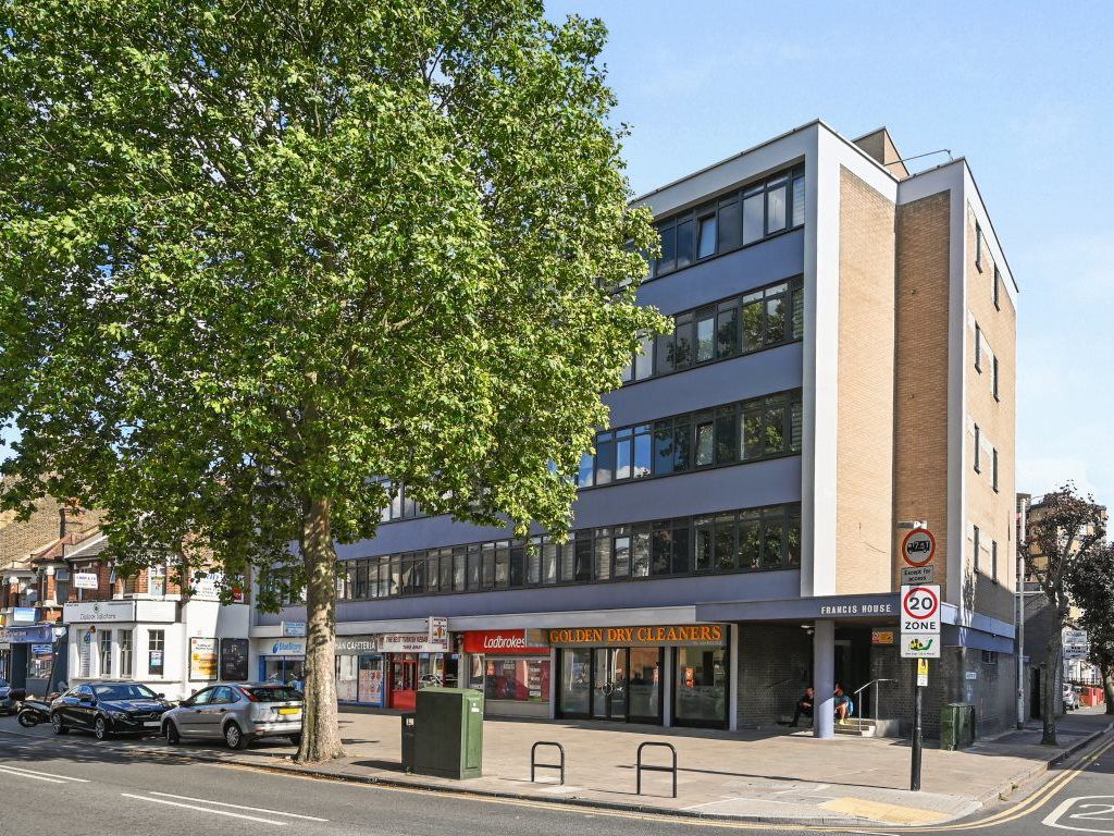 1 bed flat to rent in Barking Road, London E13 Zoopla