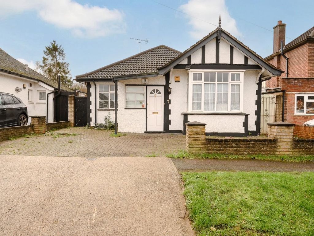 4 bed detached bungalow for sale in Culsac Road, Tolworth, Surbiton KT6