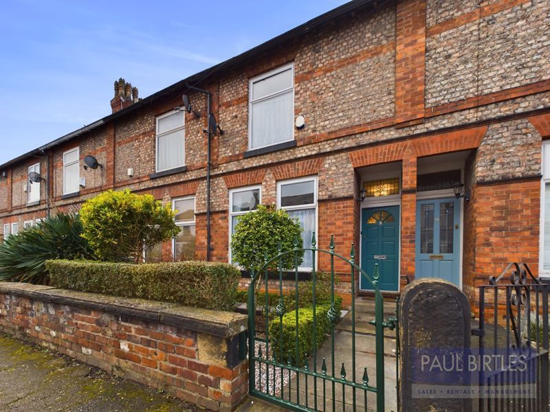 3 bed terraced house to rent in Grosvenor Road, Urmston, Trafford M41