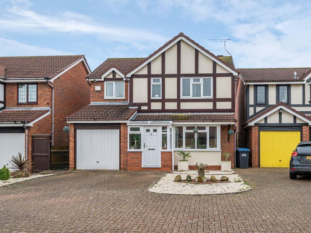4 bed detached house for sale in Staveley Way, Brownsover, Rugby CV21