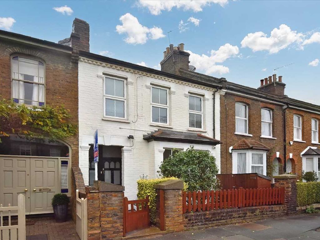 2 bed flat for sale in Antrobus Road, London W4, £465,000 Zoopla