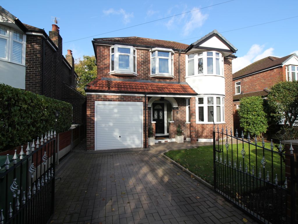 4 bed detached house for sale in Sidmouth Avenue, Urmston, Manchester