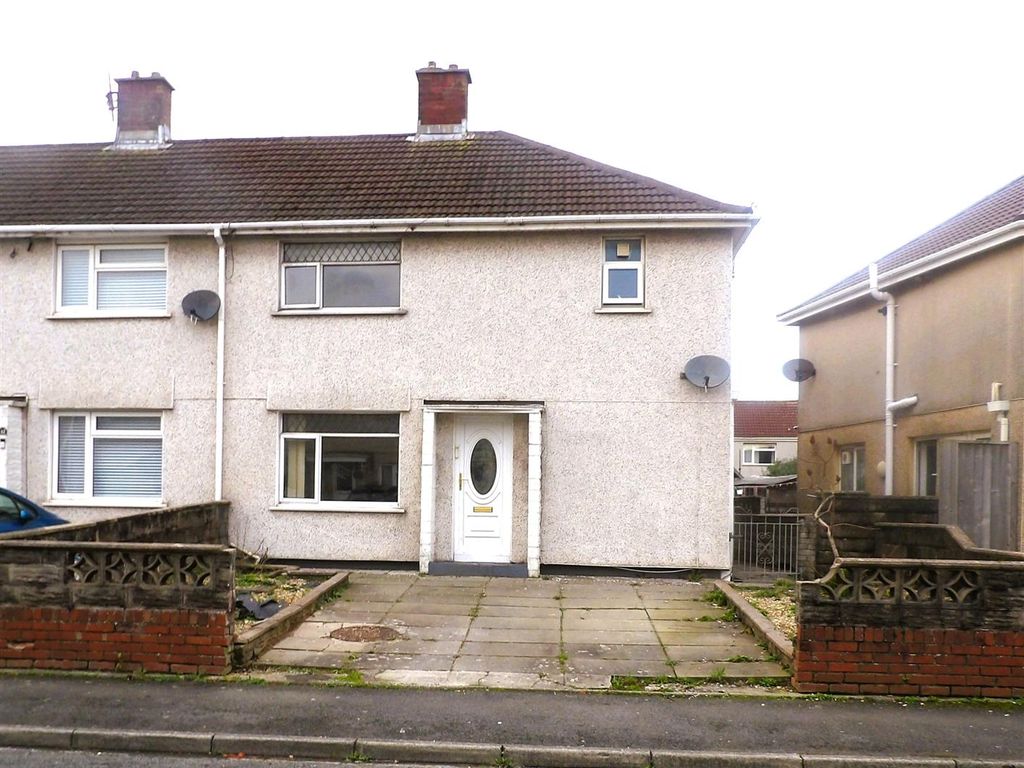 3 bed semidetached house for sale in Gordon Rd, Aberavon, Port Talbot