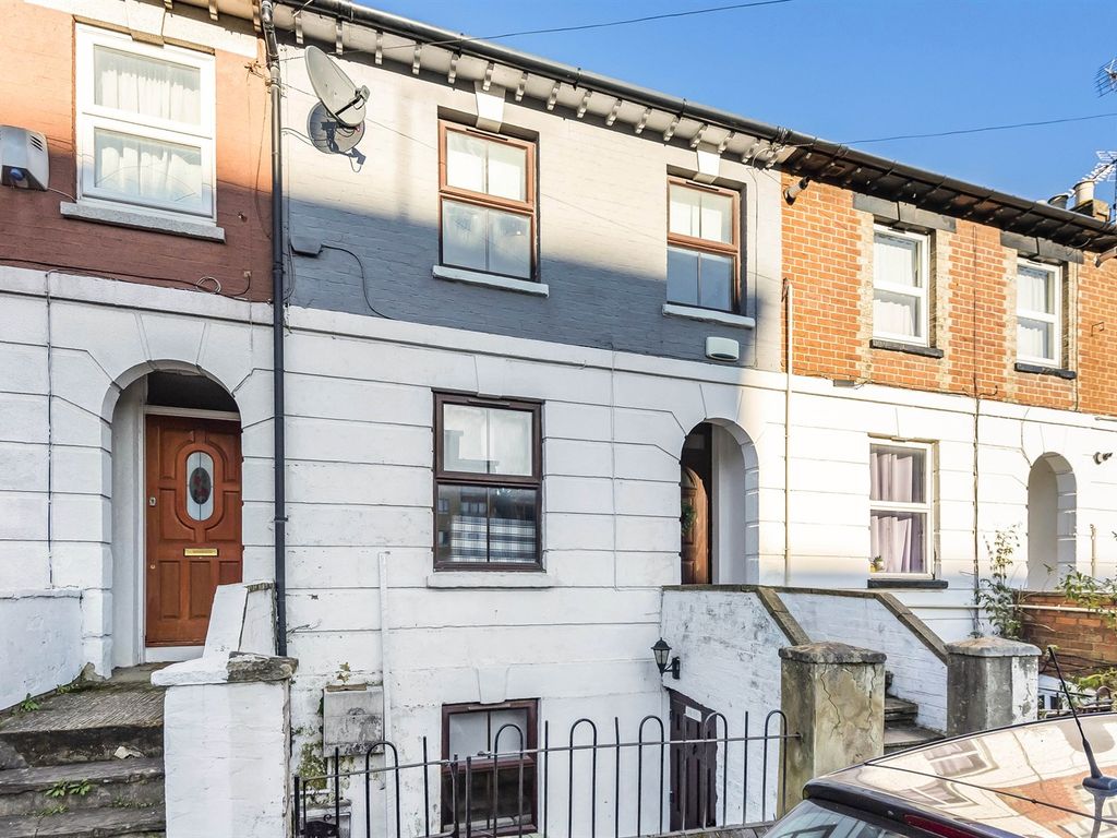 3 bed terraced house to rent in Norwood Road, Reading RG1 Zoopla