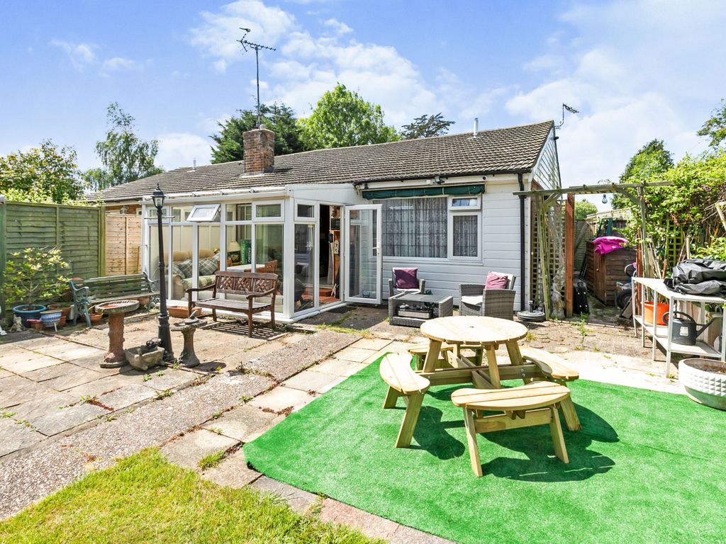 2 bed bungalow for sale in Brede Valley View, Icklesham, Winchelsea, East Sussex TN36 Zoopla