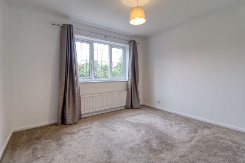 2 bed detached bungalow to rent in Regent Drive, Crowle, Scunthorpe