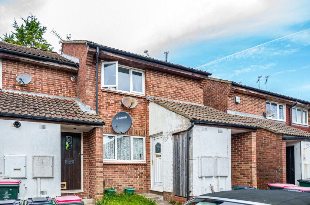 1 bed for sale in Timberlands, Crawley, West Sussex RH11