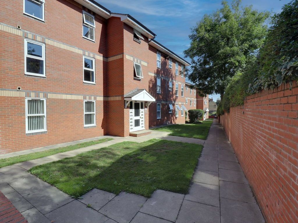 2 bed flat for sale in Northgate Lodge, Skinner Lane, Pontefract WF8
