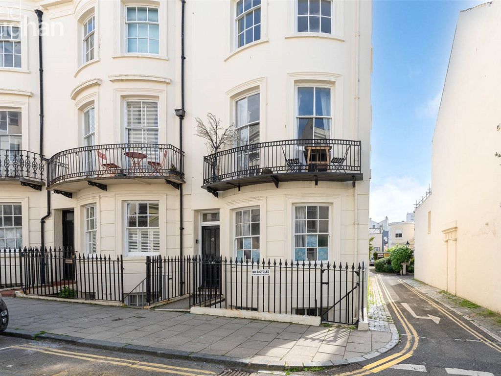 2 bed flat for sale in Waterloo Street, Hove, East Sussex BN3 Zoopla