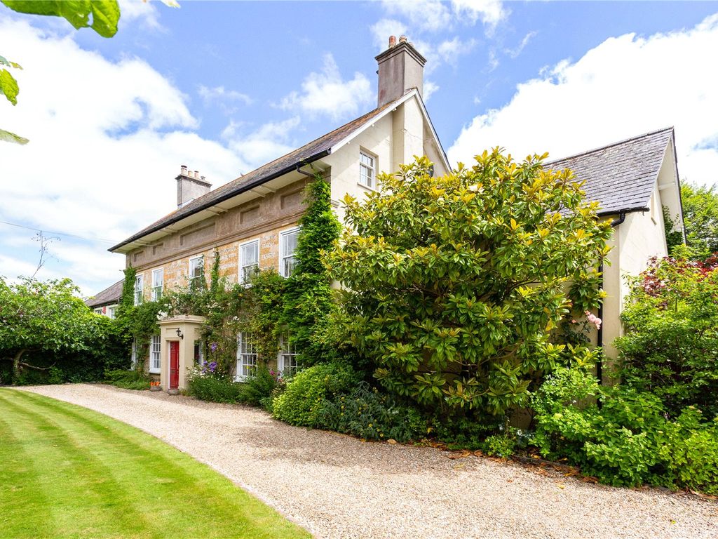 6 bed linkdetached house for sale in Godmanstone, Dorchester, Dorset