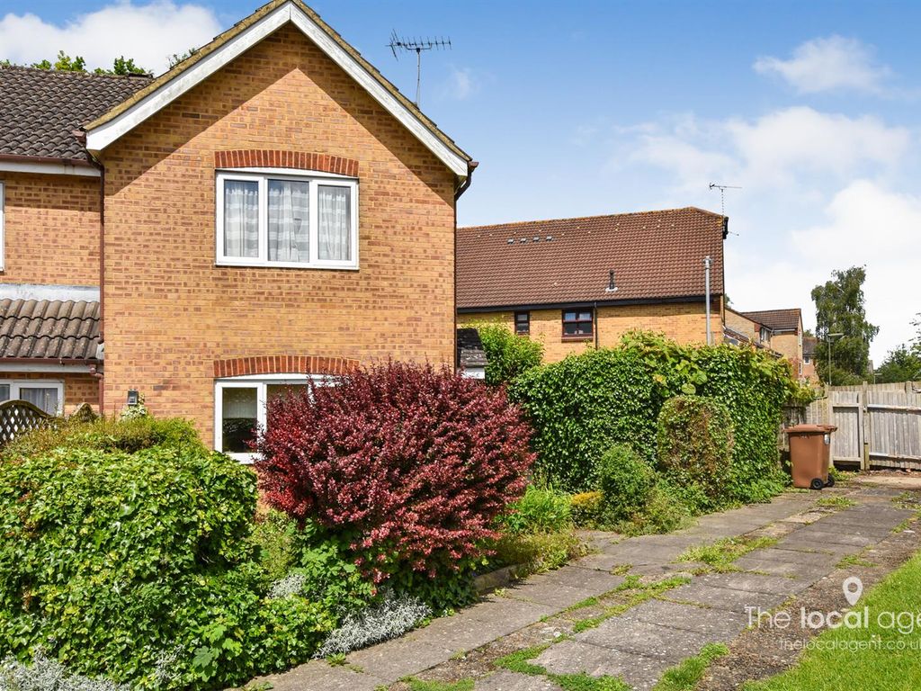 2 bed semidetached house for sale in Whitegate Way, Tadworth KT20, £