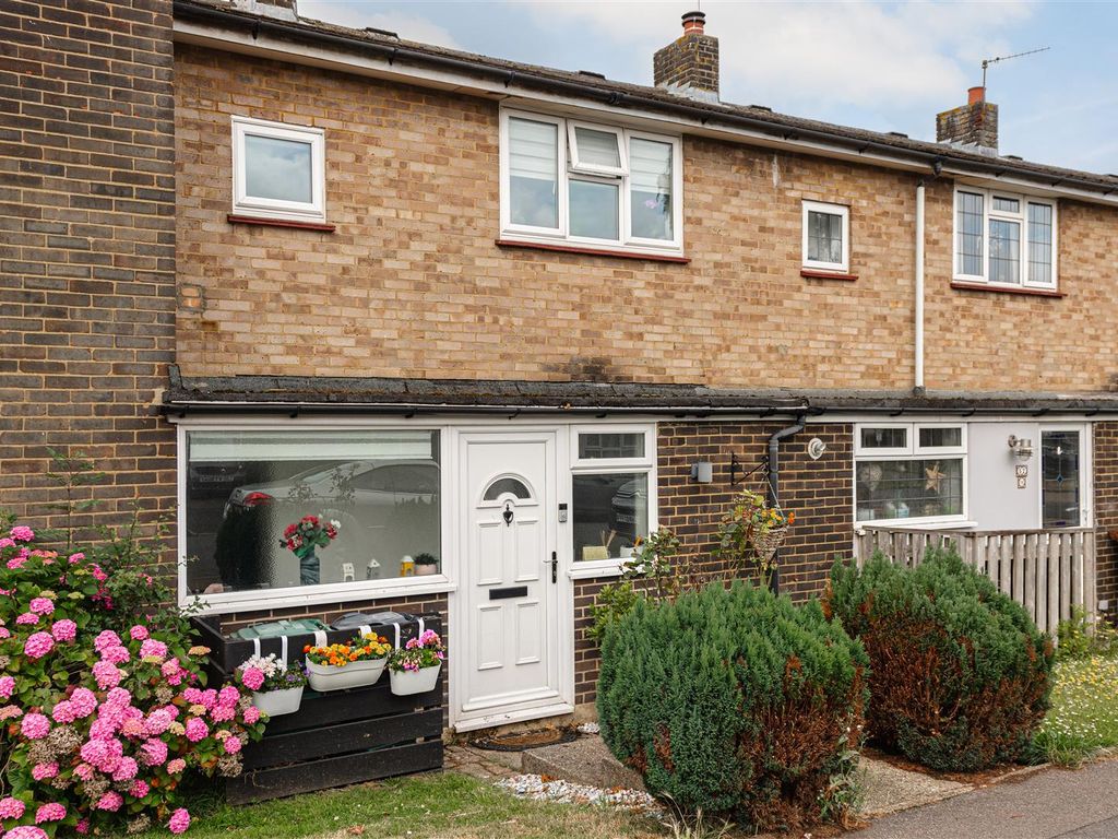 2 bed terraced house for sale in St. Leonards Road, Epsom KT18, £