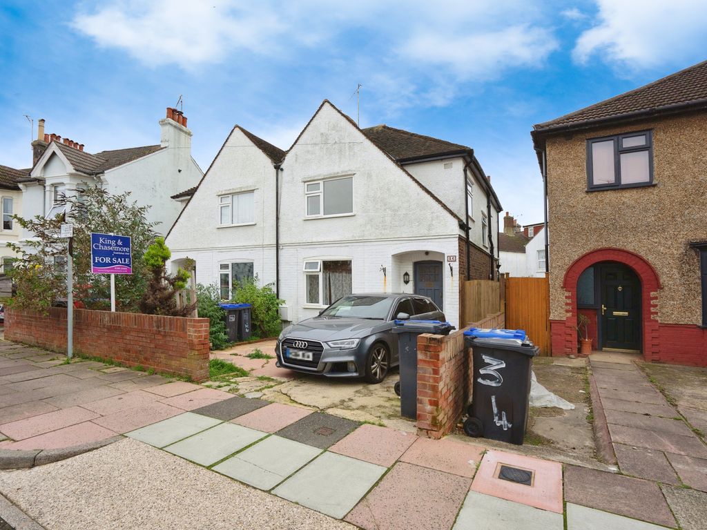 3 bed semidetached house for sale in Westcourt Road, Worthing, West