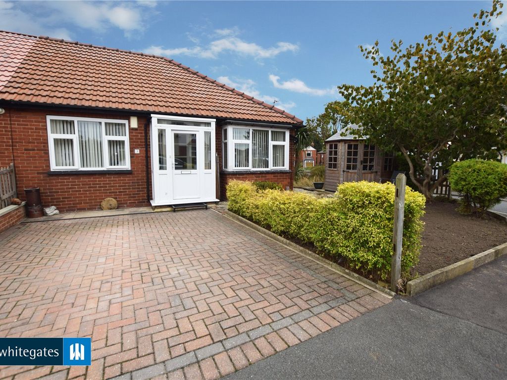 2 bed bungalow for sale in Durban Crescent, Leeds, West Yorkshire LS11