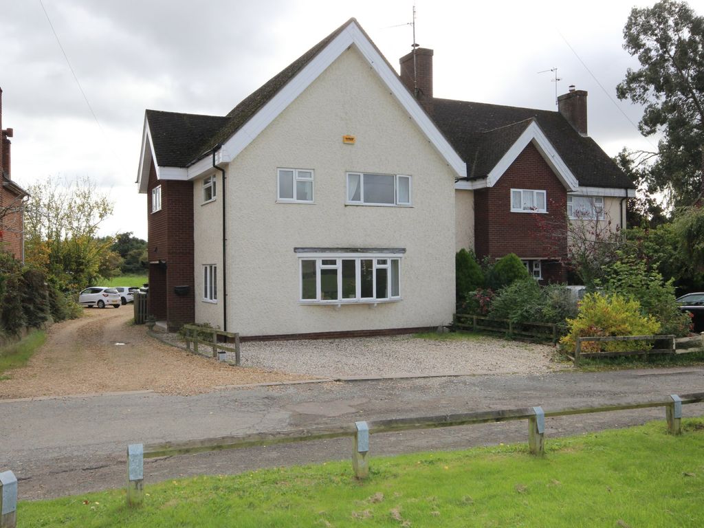 3 bed semidetached house for sale in Church Green, Milton Ernest