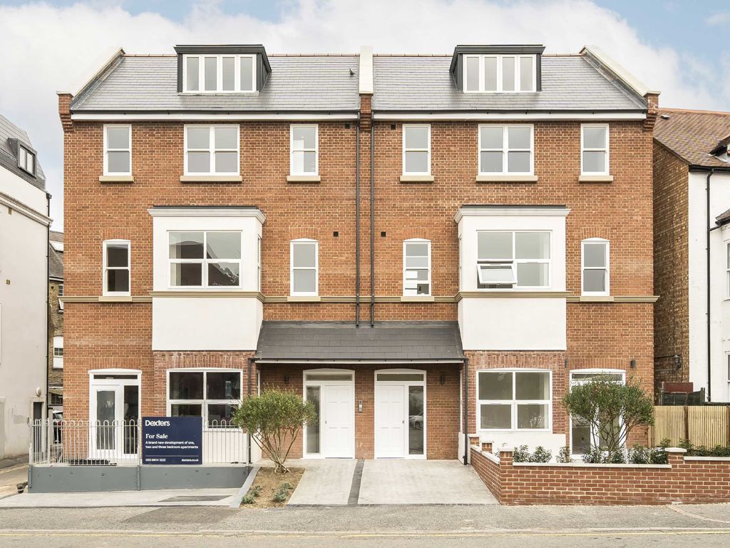 New home, 3 bed flat for sale in Road, Kingston Upon Thames