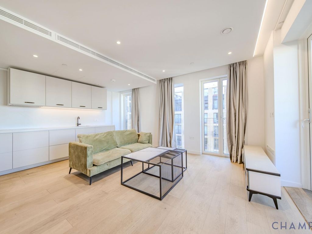 2 bed flat to rent in Peterborough House, 1 Jubilee Walk, London WC1X