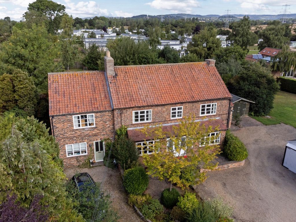 6 bed country house for sale in Manor House, Balk, Thirsk YO7 Zoopla