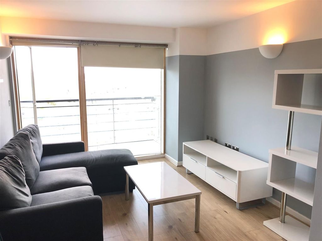 2 bed flat to rent in Whitehall Waterfront, 2 Riverside Way, Leeds LS1