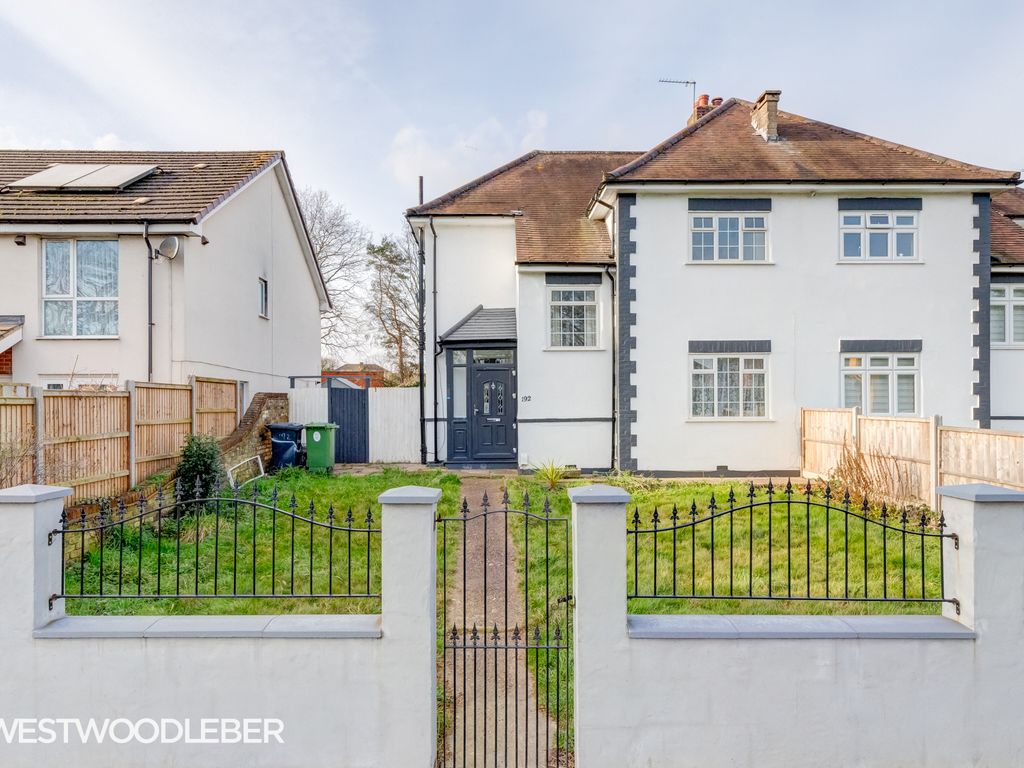 3 bed semidetached house to rent in Great Cambridge Road, Cheshunt