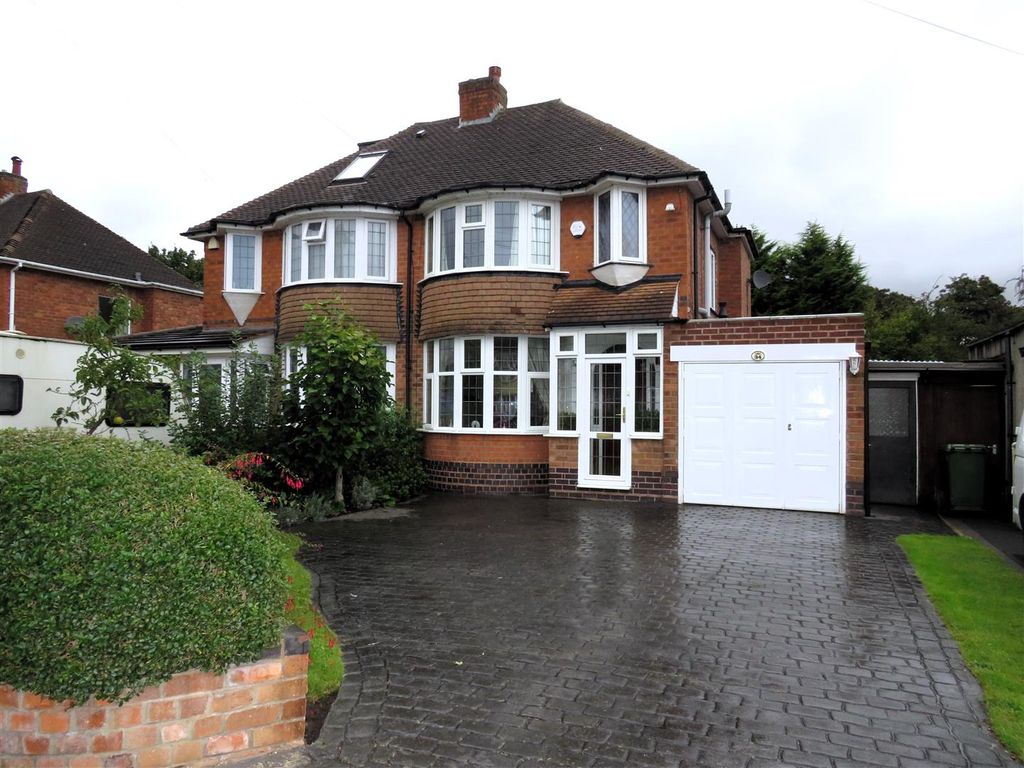 3 bed semidetached house for sale in Elmfield Road, Castle Bromwich