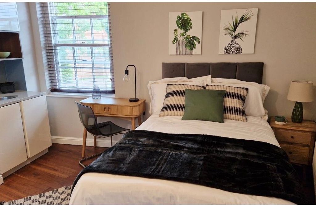 Studio to rent in Bury Lane, Rickmansworth WD3, £1,050 pcm Zoopla