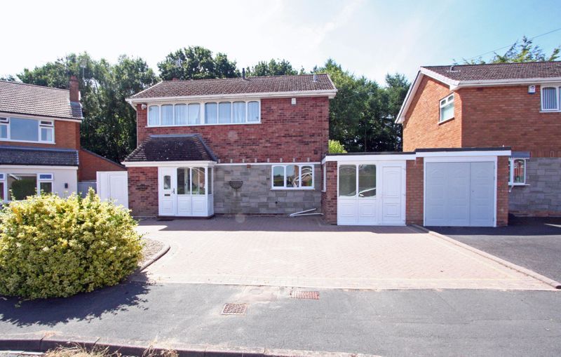3 bed detached house for sale in Stourbridge, Norton, Lea Vale Road DY8