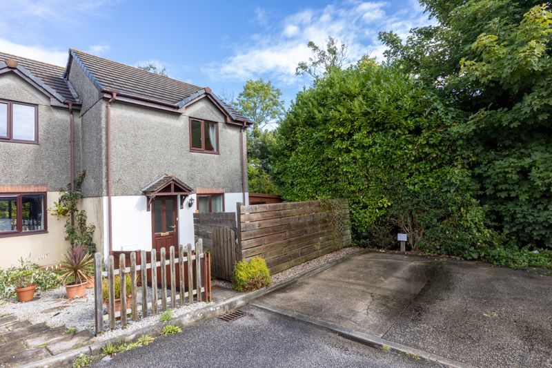 2 bed end terrace house for sale in Nanpusker Close, Angarrack, Hayle
