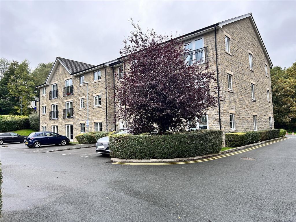 2 bed flat for sale in Bramble Court, Millbrook, Stalybridge SK15 Zoopla