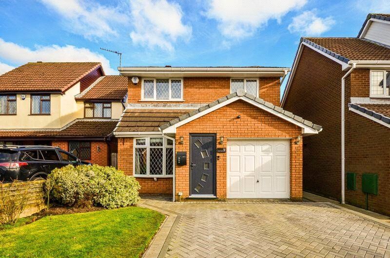 3 bed detached house for sale in Park Meadow, Westhoughton, Bolton