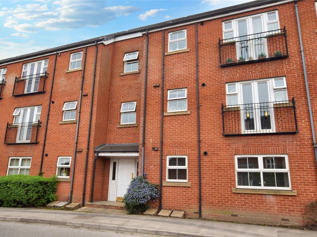 2 bed flat for sale in Meadow Side Road, East Ardsley, Wakefield, Leeds