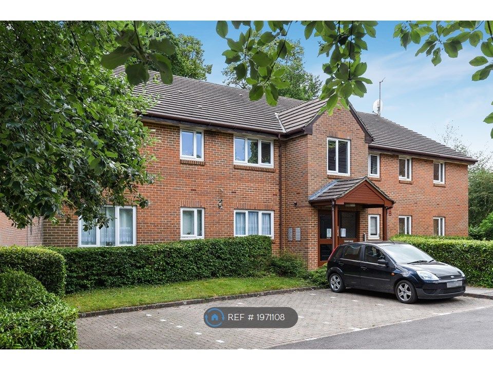 1 bed flat to rent in Tilebarn Close, HenleyOnThames RG9, £1,000 pcm Zoopla