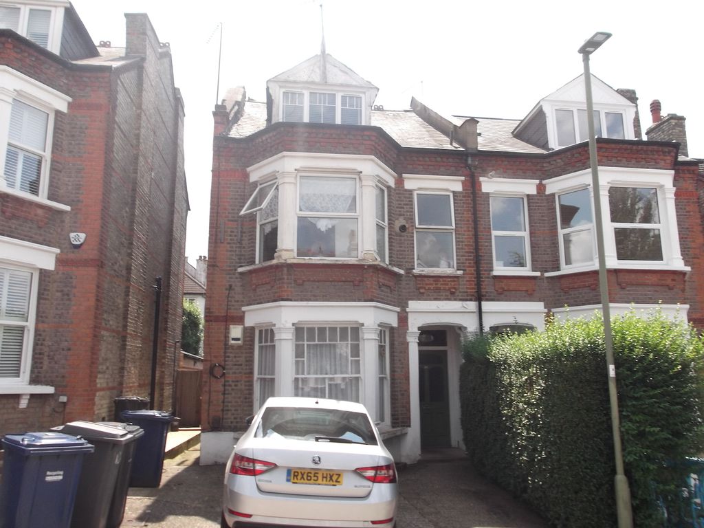 1 bed flat for sale in Mountfield Road, Finchley N3, £250,000 Zoopla