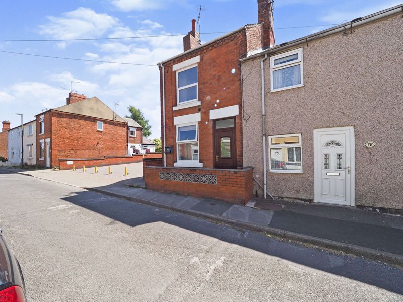 2 bed end terrace house for sale in Wood Street, Ripley DE5 Zoopla