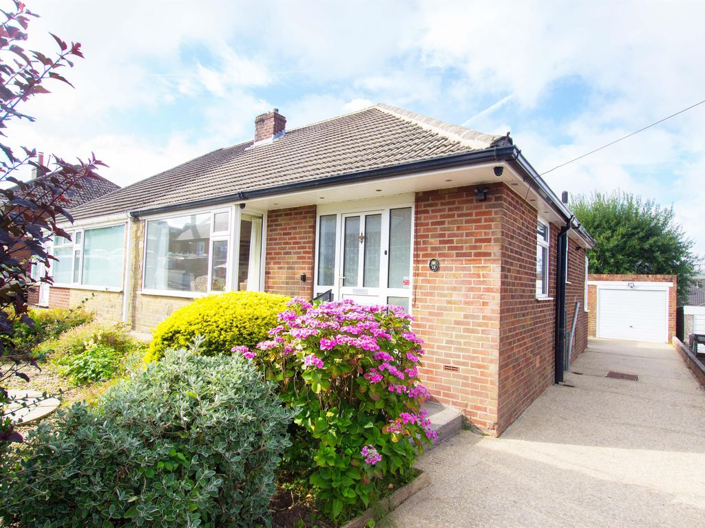 2 bed bungalow for sale in Thirlmere Drive, Darwen BB3 Zoopla