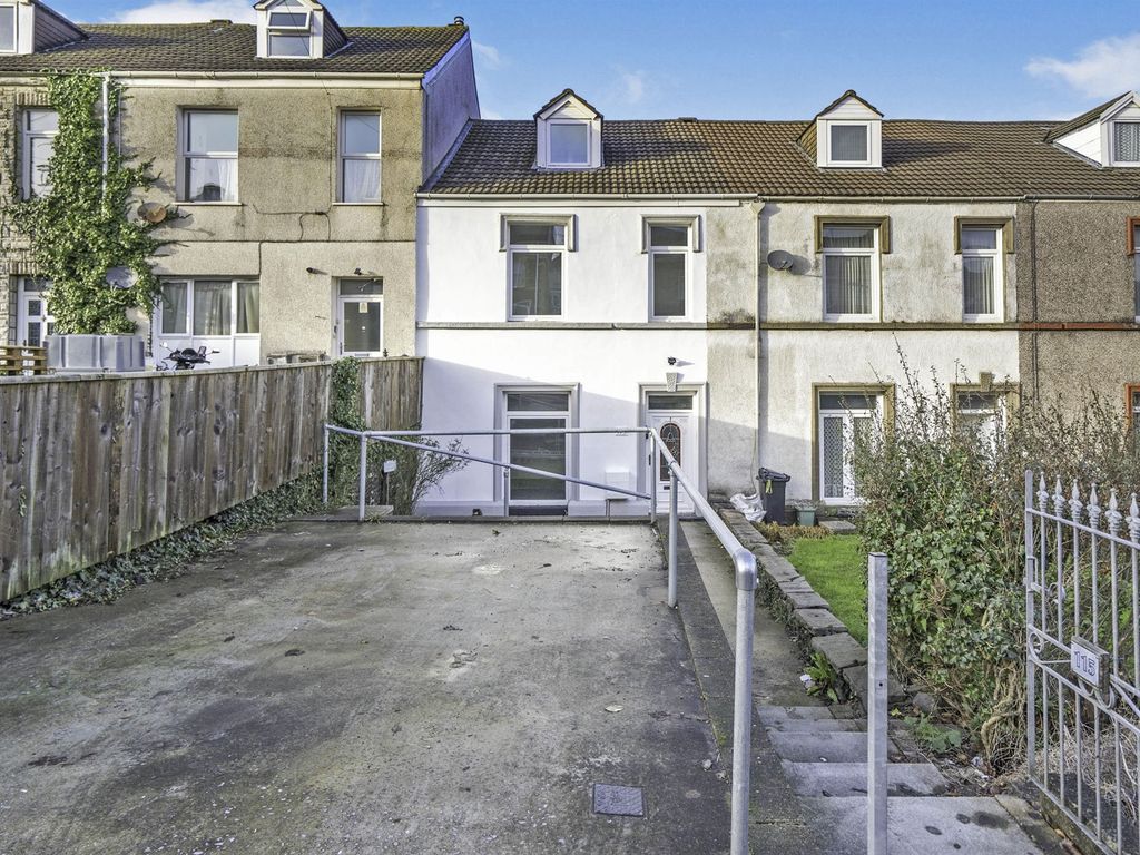 5 bed terraced house for sale in Old Road, Briton Ferry, Neath SA11