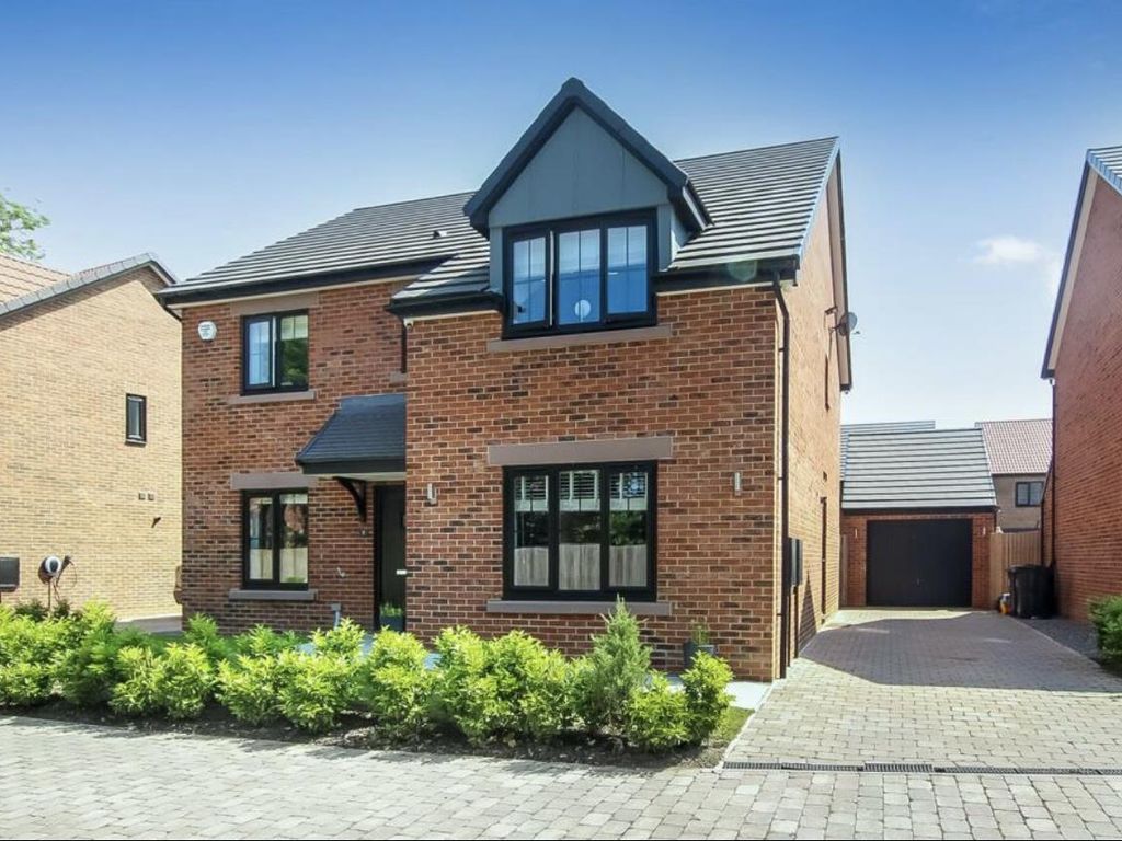 4 bed detached house for sale in Blackthorn Drive, Hurworth, Darlington