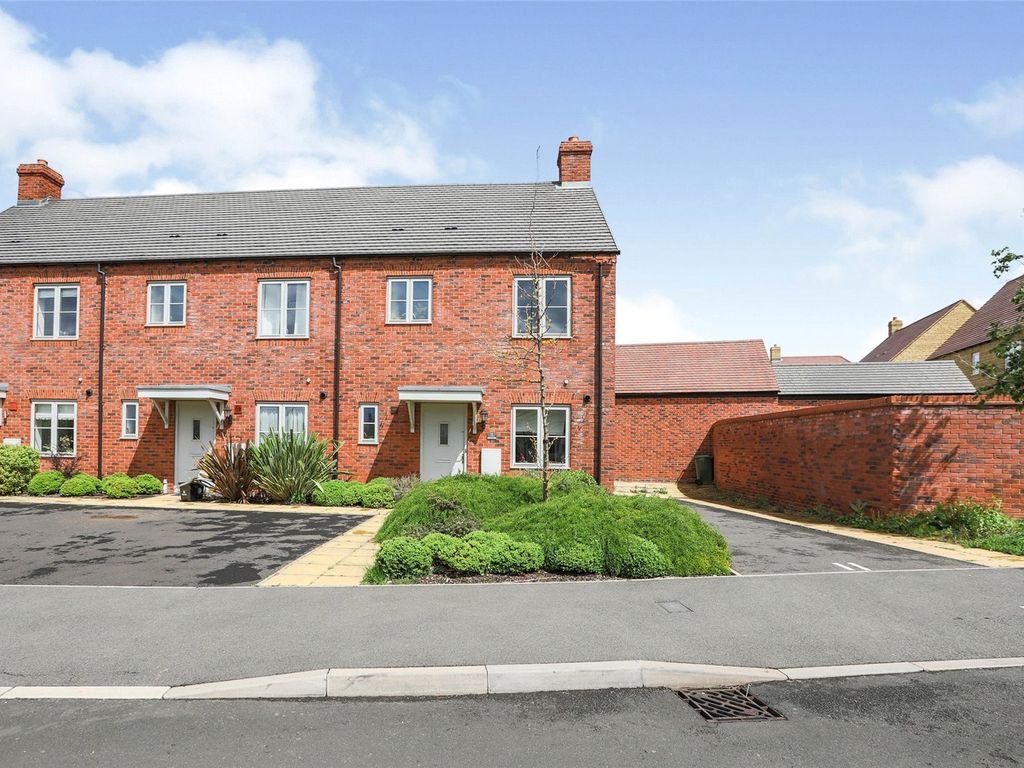 2 bed end terrace house for sale in Lolium Close, Mickleton, Chipping