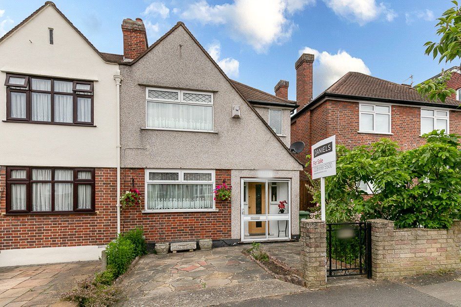 3 bed semidetached house for sale in Winlaton Road, Bromley, Kent BR1