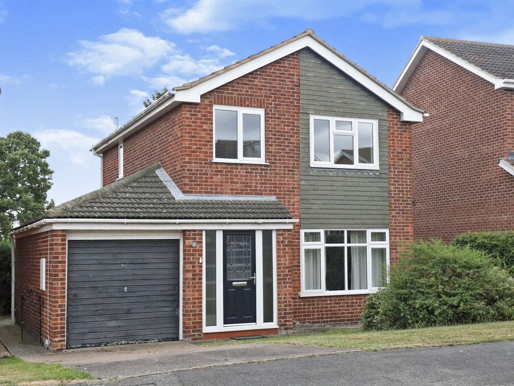 3 bed detached house for sale in Bankside, Retford DN22, £280,000 Zoopla