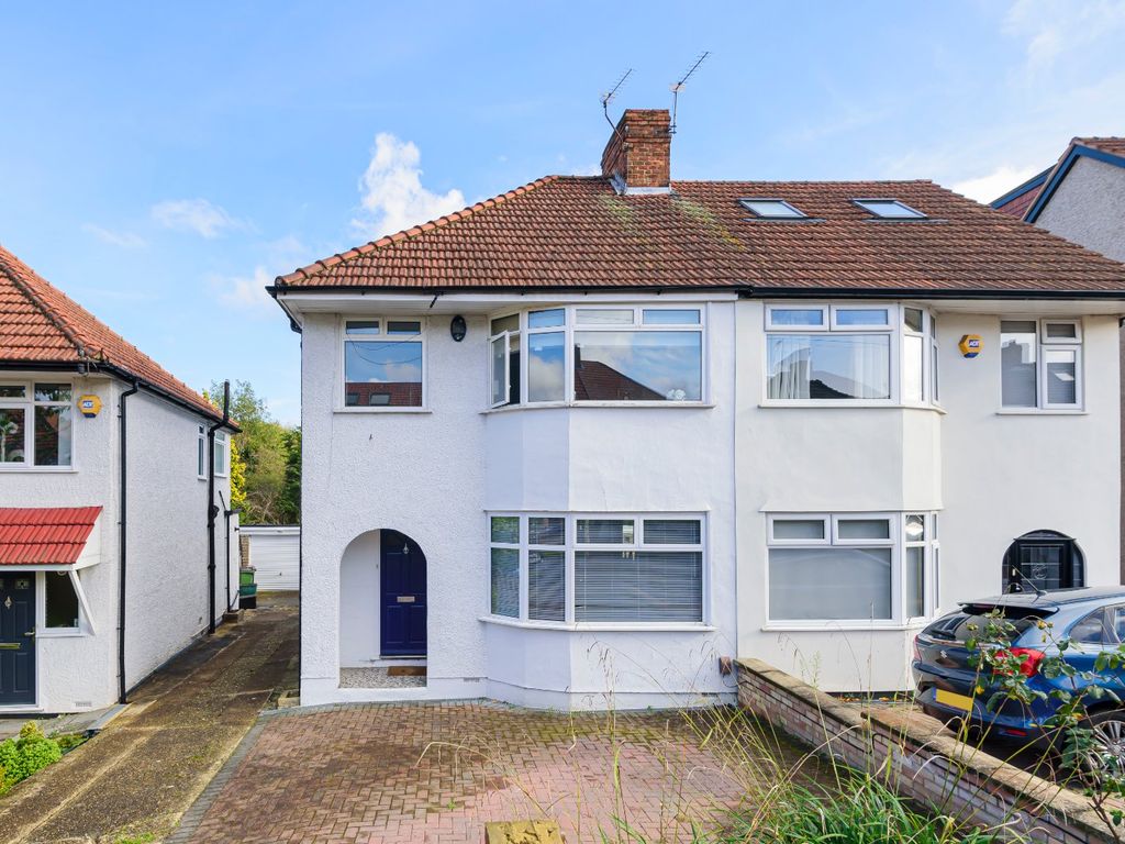 3 bed semidetached house for sale in Oakdene Avenue, Chislehurst, Kent