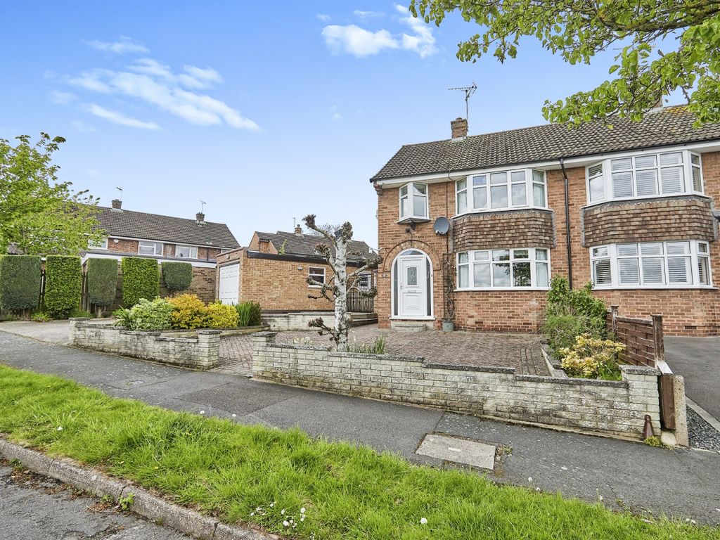3 bed semidetached house for sale in Hardwick Avenue, Allestree, Derby
