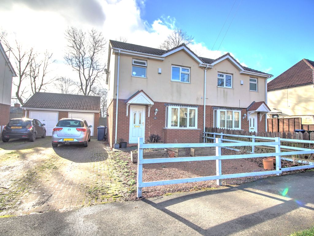 3 bed semidetached house for sale in Mayfield Avenue, Throckley